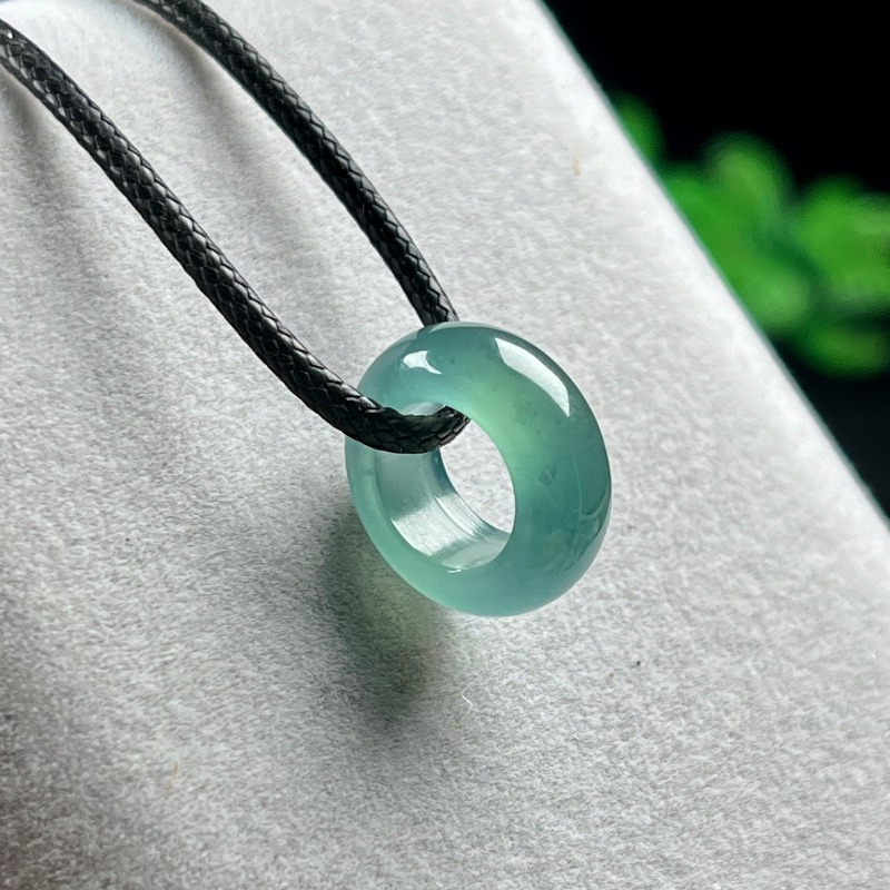 Jewelry & Watches Store - Colgante de Anillo con Cuentas de