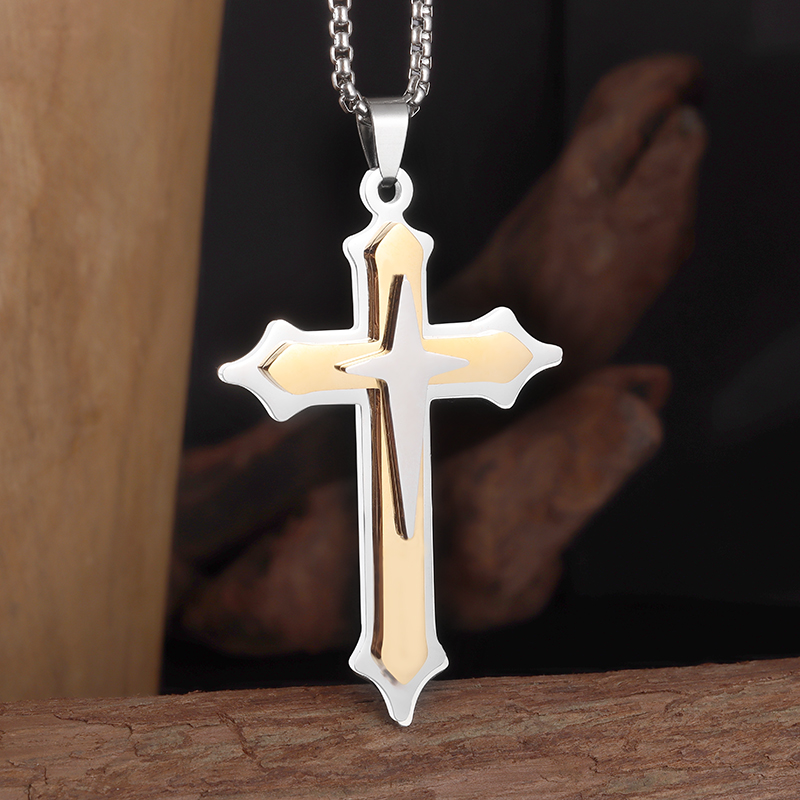 Collar con colgante de Cruz de - Al Ain Jewelry & Watches Exhibition 2025 reseña y precio