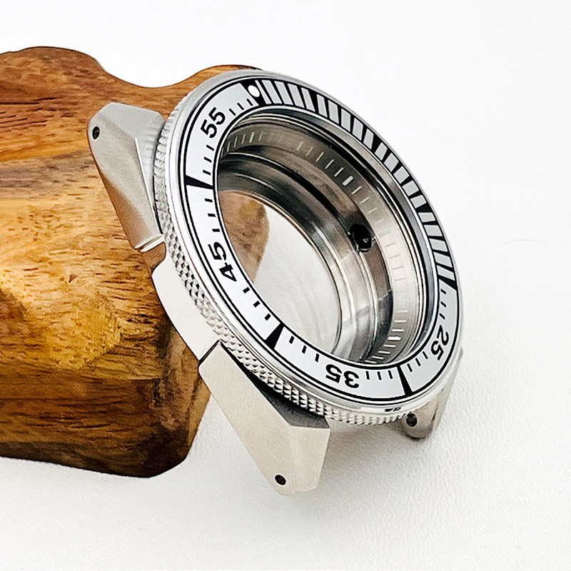 Caja de reloj samurái NH35 de  - Citizen Watch Tsuyosa reseña y precio