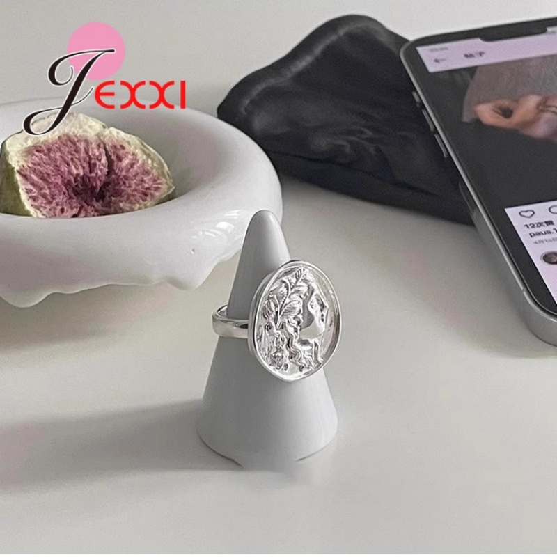 Anillos de cadena de reloj de  - Fine Jewelry Watches Women reseña y precio